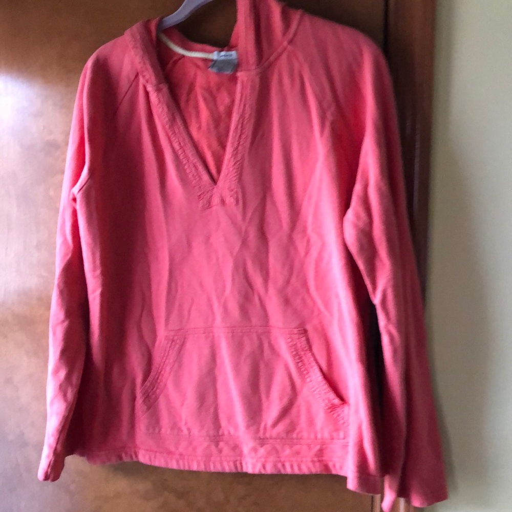 Coral hooded shirt
